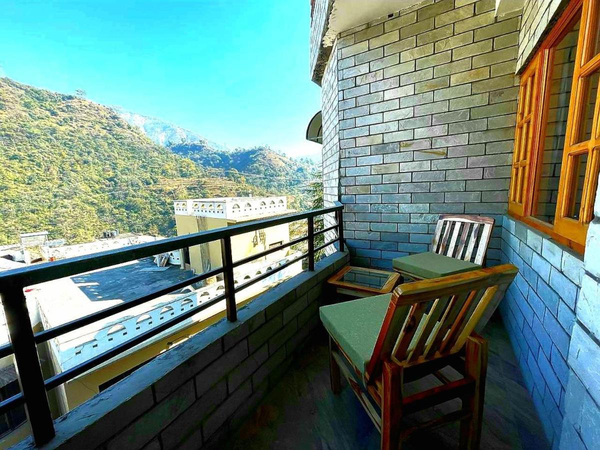 The Wild Yak Hotel Mandi Bagian luar foto