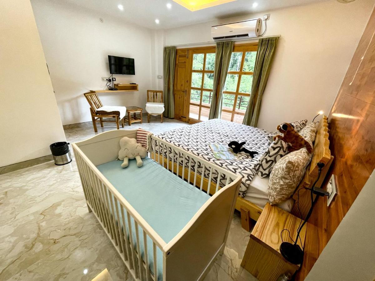 The Wild Yak Hotel Mandi Bagian luar foto