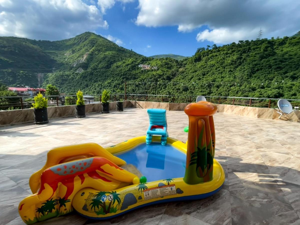 The Wild Yak Hotel Mandi Bagian luar foto